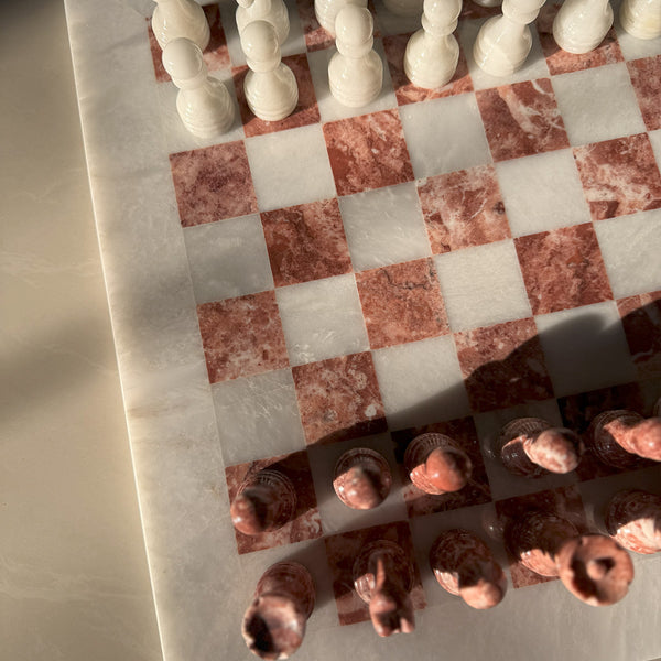 White & Rose Chess (15x15)