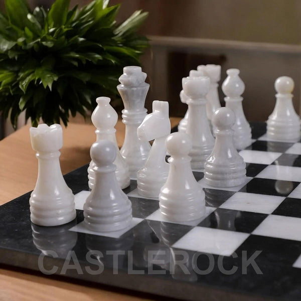White & Black Chess (15x15)