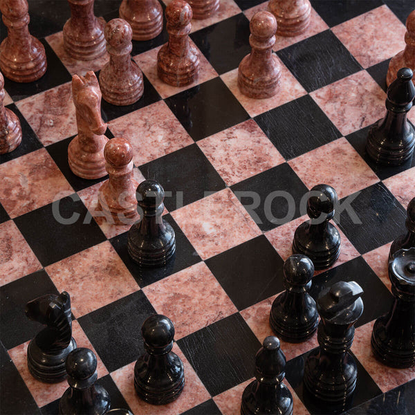 Black & Rose Chess (15x15)