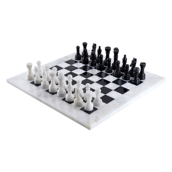 White & Black Chess (15x15) - Castle Rock