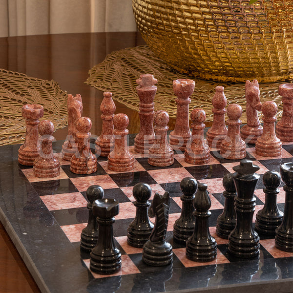 Black & Rose Chess (15x15)